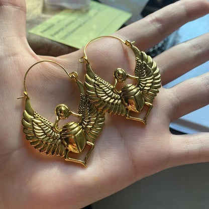 Vintage Handmade Gold Earring
