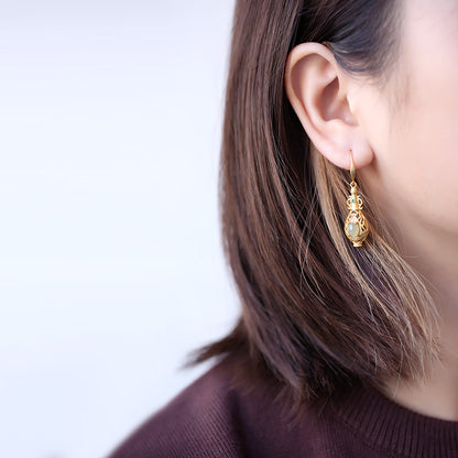 Beautiful Silver Earring with Unique Style
