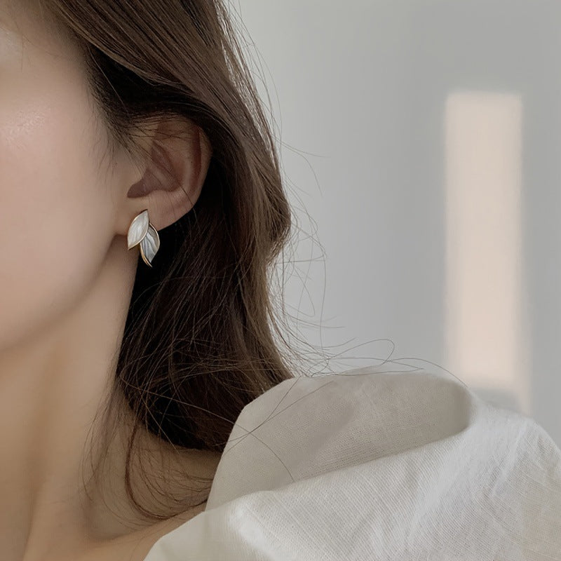 Romantic Earring for Special Moments