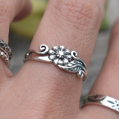 Beautiful Ring with Unique Style