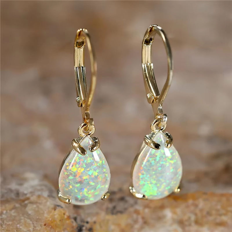 Stunning Gold Earring for Daily Wear