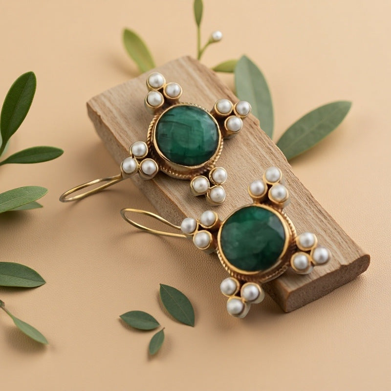 Classic Pearl Earring with Timeless Appeal