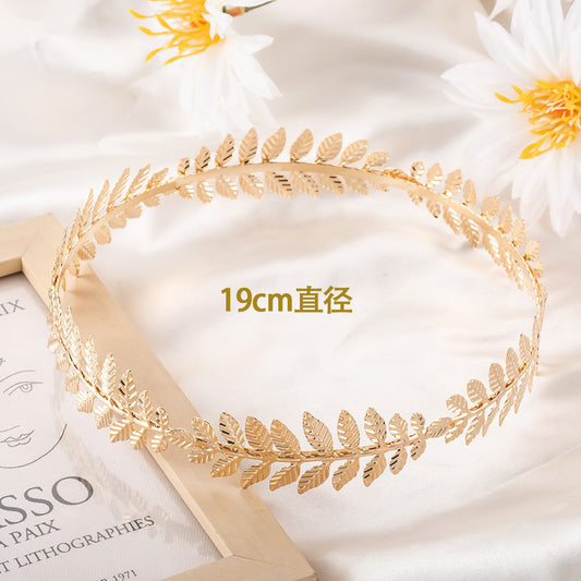 Charming Gold Ring for Any Occasion