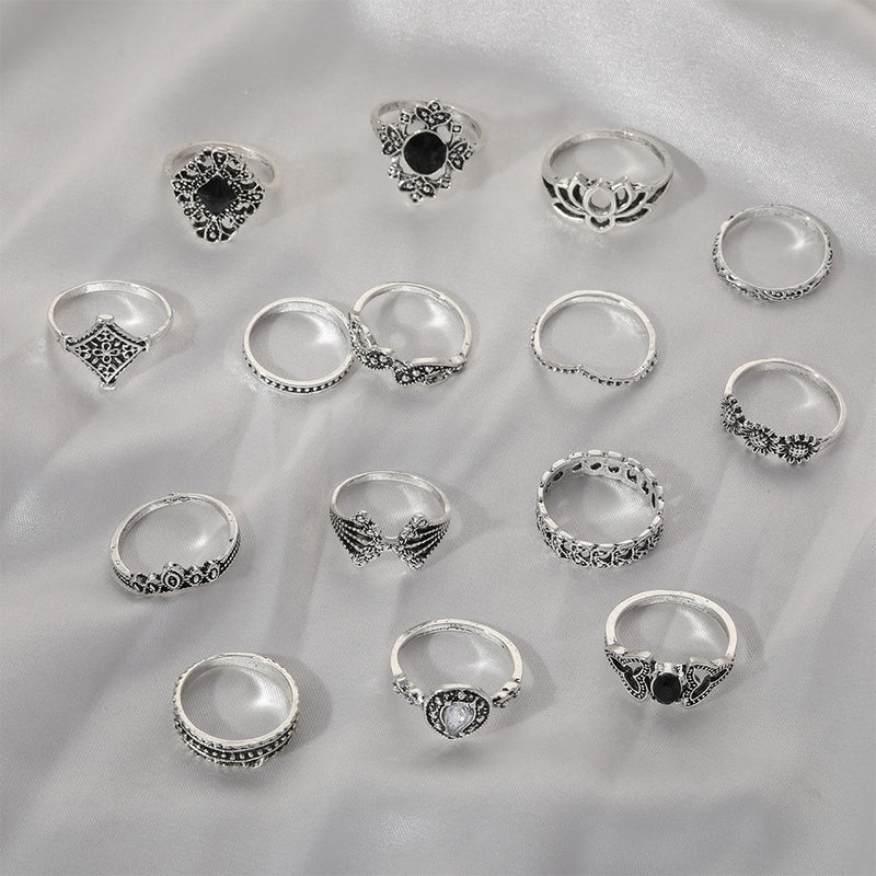 Beautiful Silver Set with Unique Style