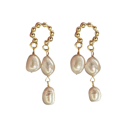 Charming Pearl Earring for Any Occasion