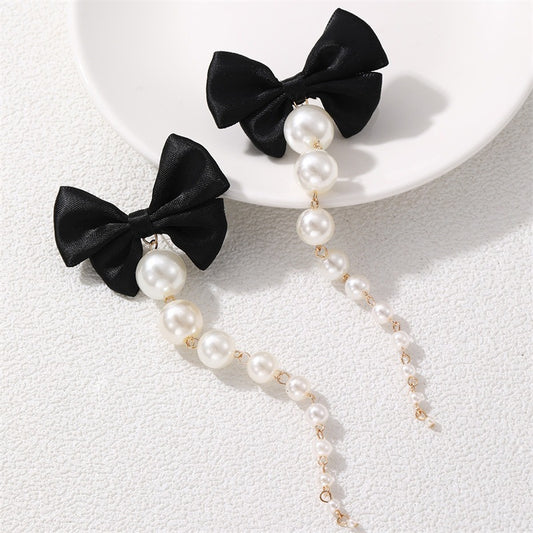 Classic Pearl Earring with Timeless Appeal