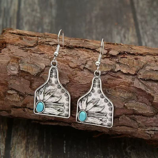 Charming Earring for Any Occasion