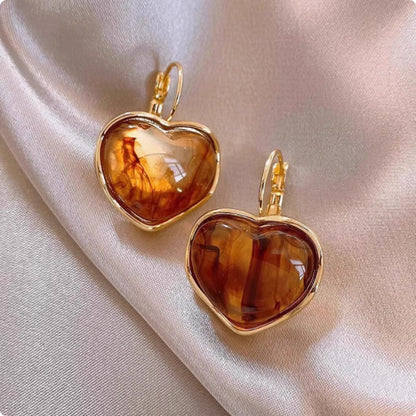 Classic Earring with Timeless Appeal