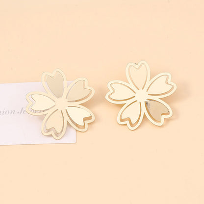 Romantic Earring for Special Moments