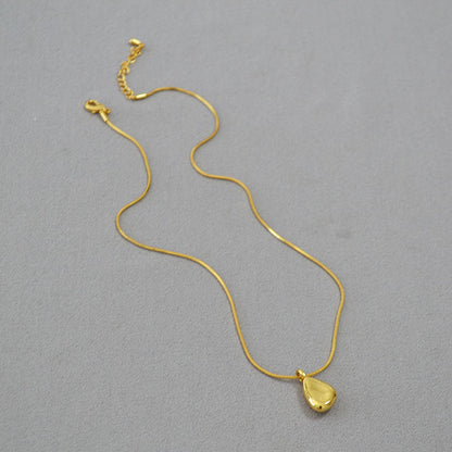 Beautiful Gold Necklace with Unique Style