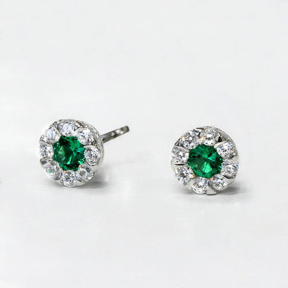 Charming Earring for Any Occasion