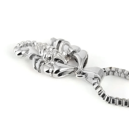 Classic Gold Necklace with Timeless Appeal
