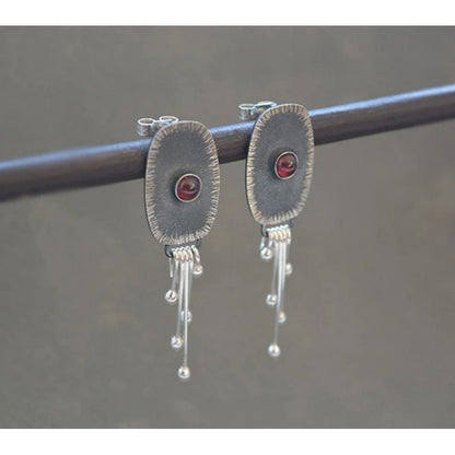 Classic Pendant with Timeless Appeal