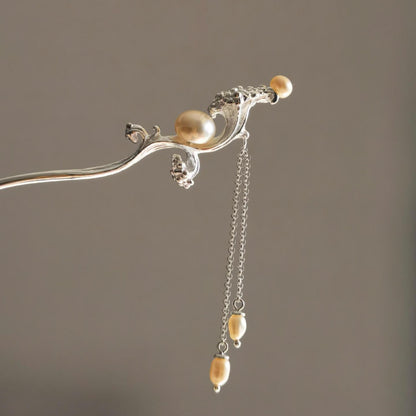 Charming Silver Piece for Any Occasion