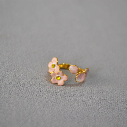 Charming Ring for Any Occasion