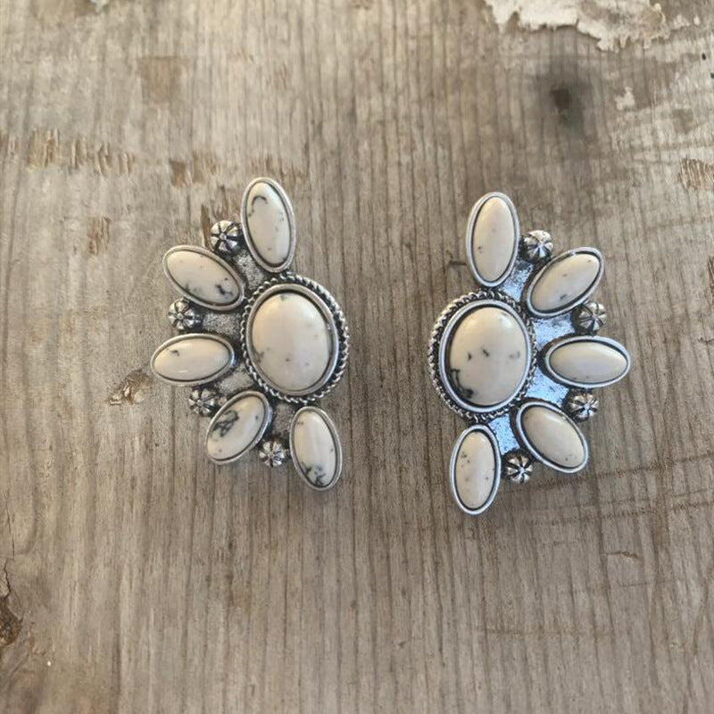 Beautiful Earring with Unique Style