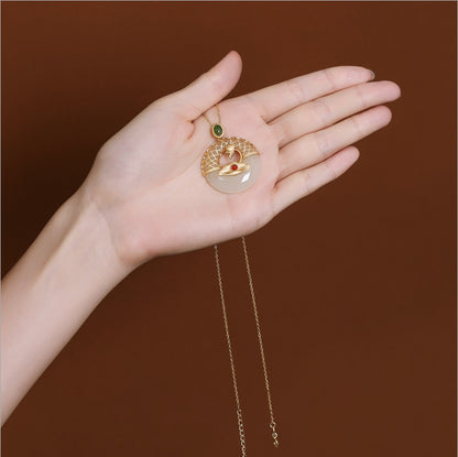Romantic Silver Necklace for Special Moments