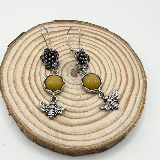 Classic Earring with Timeless Appeal