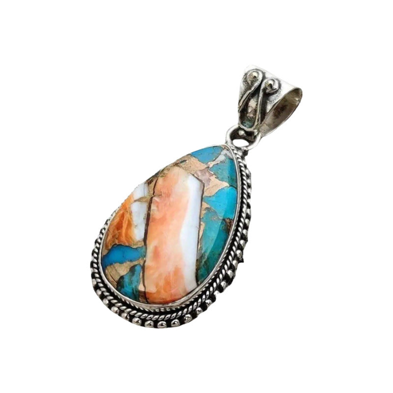 Elegant Pendant for Every Occasion
