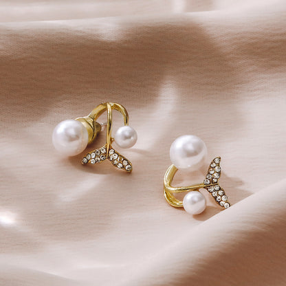 Elegant Gold Earring for Every Occasion
