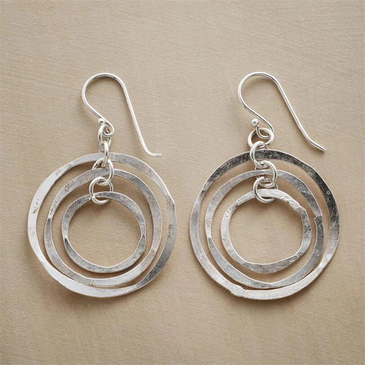 Charming Earring for Any Occasion