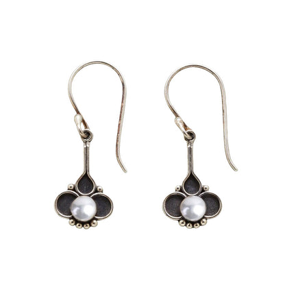 Beautiful Pearl Earring with Unique Style