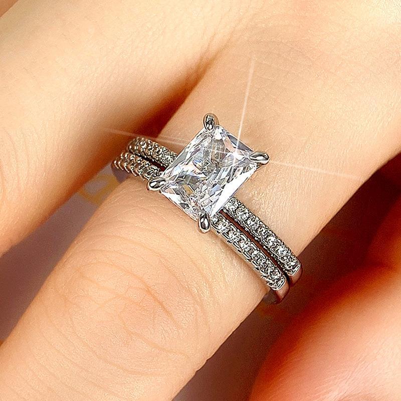 Stunning Ring for Daily Wear