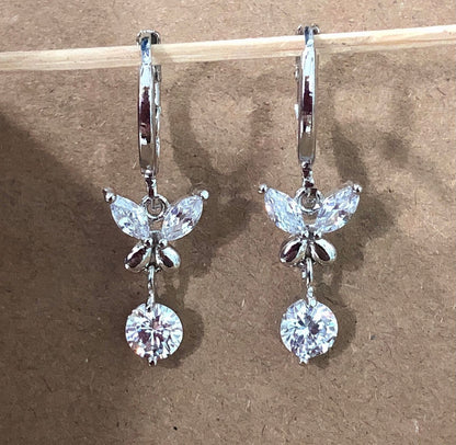 Charming Earring for Any Occasion