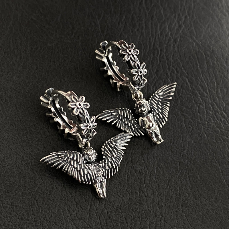 Charming Earring for Any Occasion