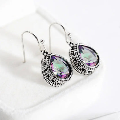 Romantic Gold Earring for Special Moments