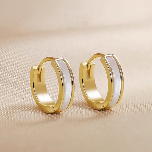Charming Piece for Any Occasion