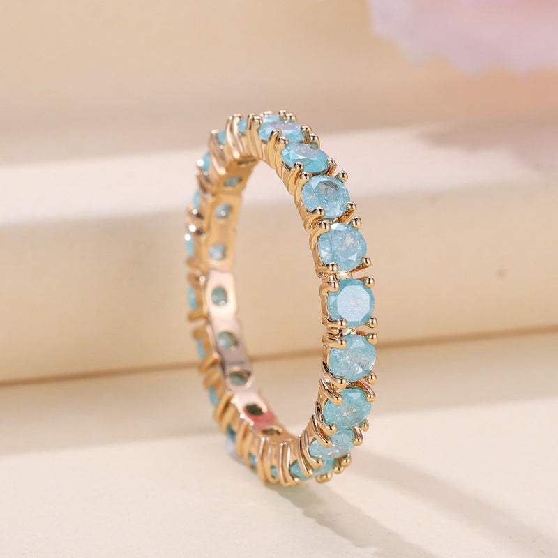 Classic Gold Ring with Timeless Appeal