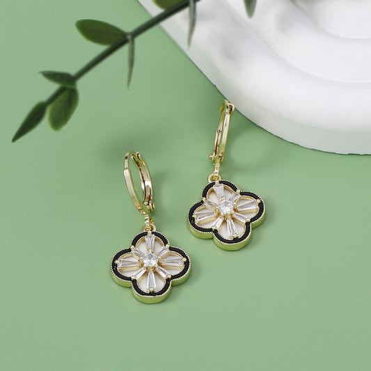 Elegant Earring for Every Occasion