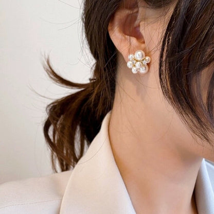 Stunning Silver Earring for Daily Wear