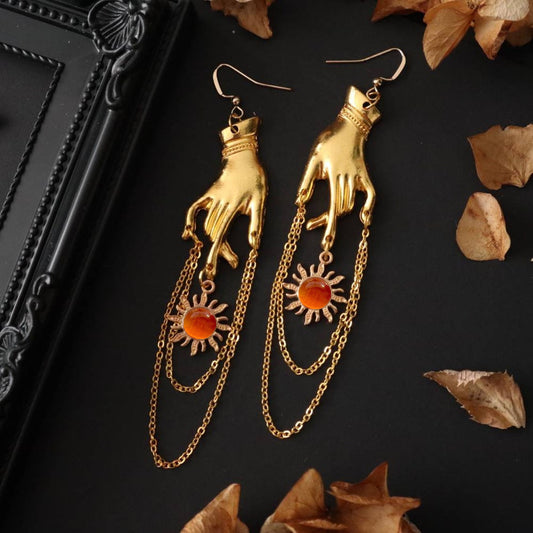 Elegant Gold Earring for Every Occasion