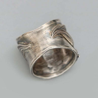 Classic Ring with Timeless Appeal