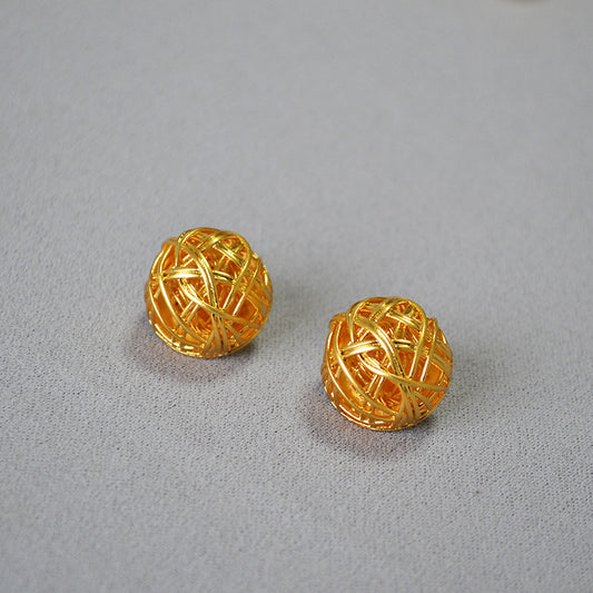 Beautiful Silver Earring with Unique Style