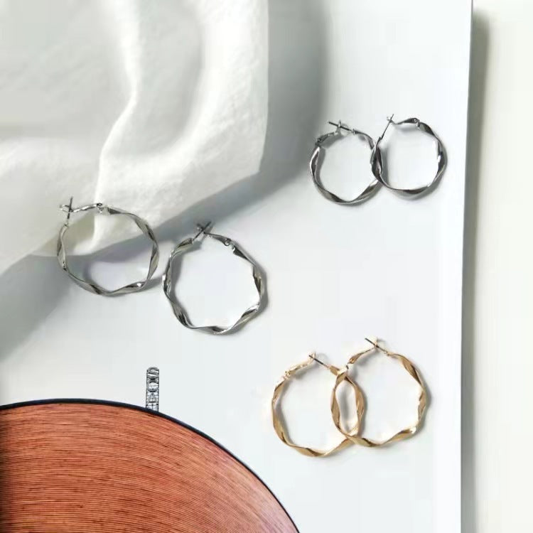Vintage Handmade Earring