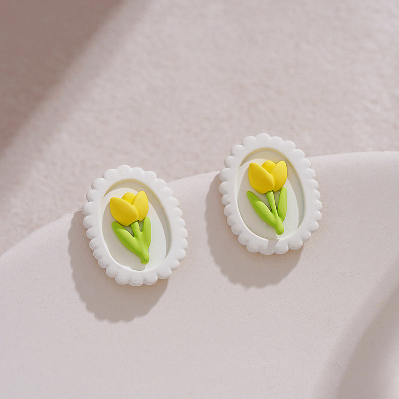 Vintage Handmade Earring