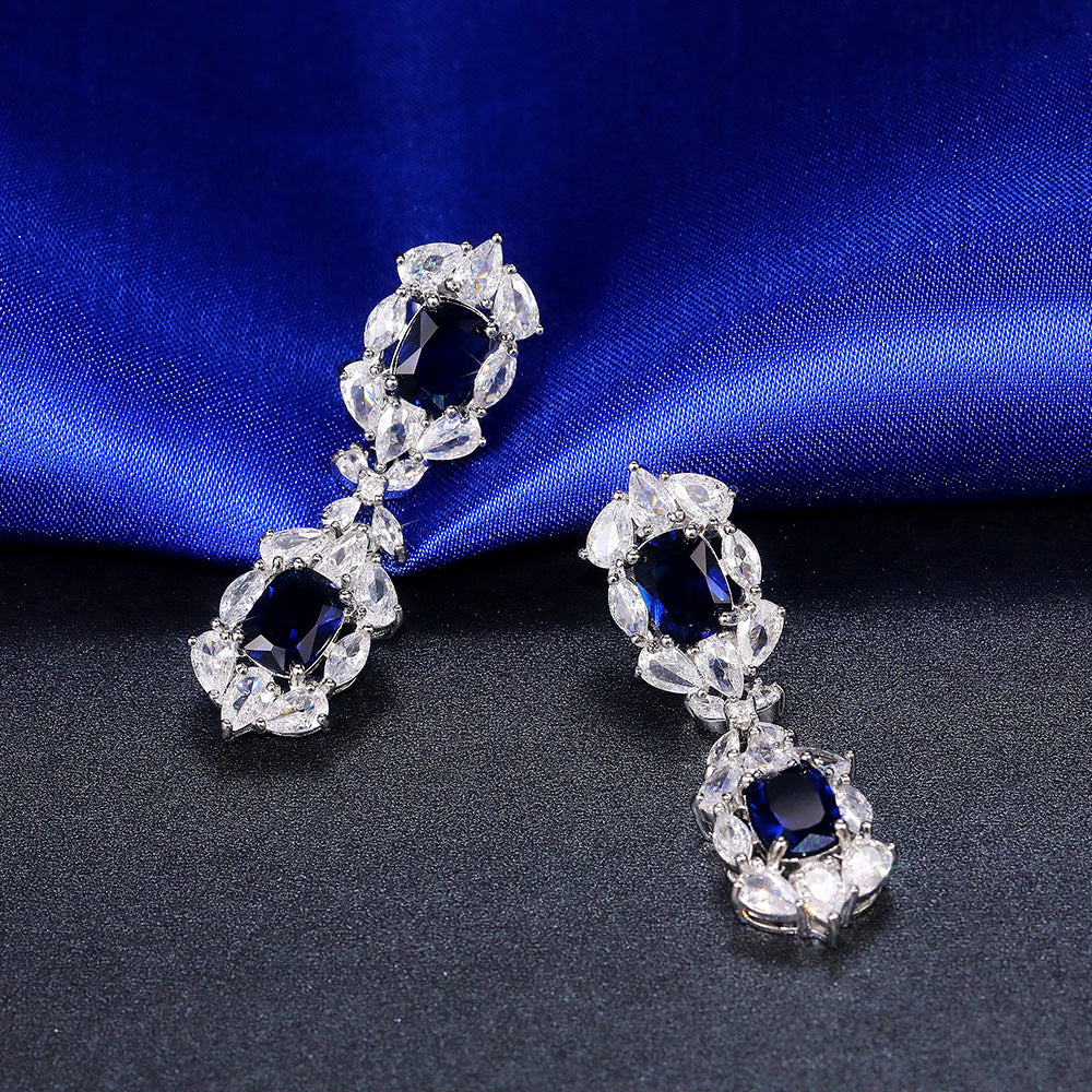 Charming Earring for Any Occasion