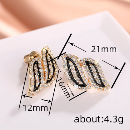 Vintage Handmade Earring