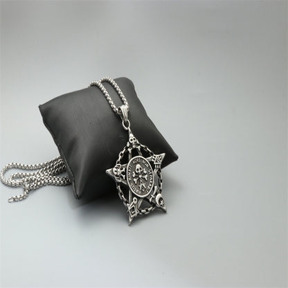 Stunning Necklace for Daily Wear