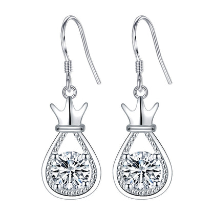 Romantic Silver Earring for Special Moments