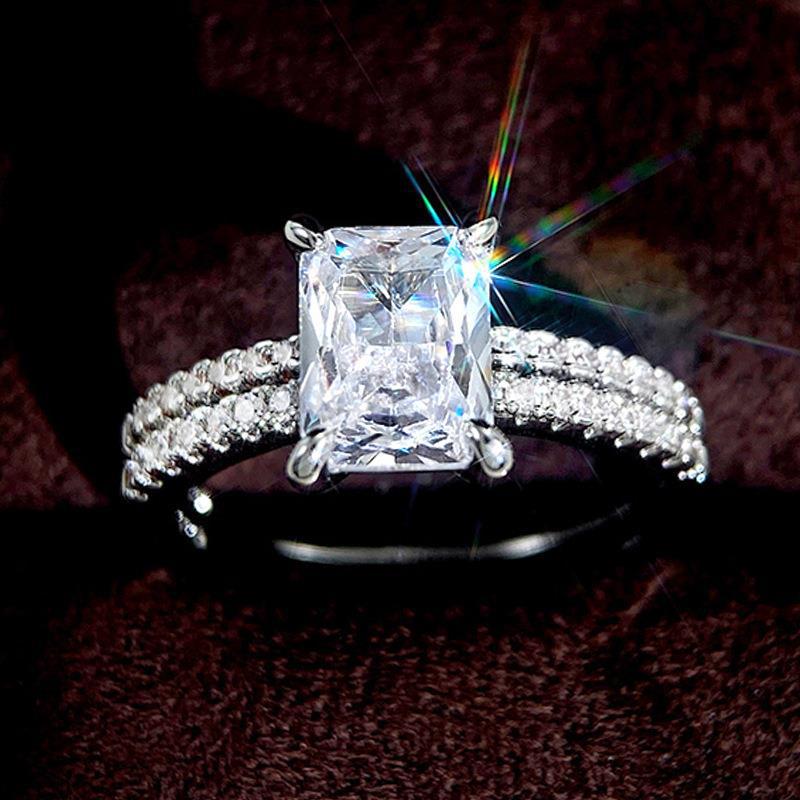 Stunning Ring for Daily Wear
