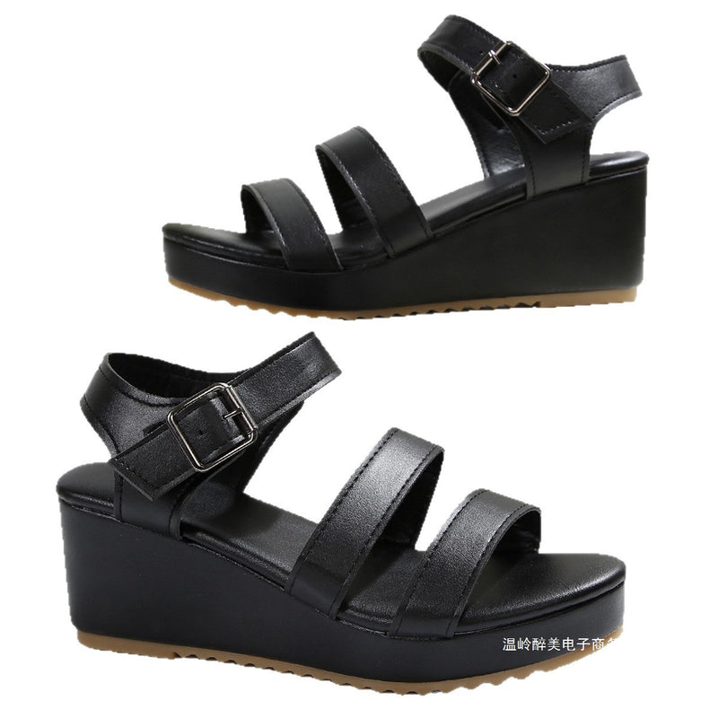 Graceful Orthopedic Sandals for Modern Look