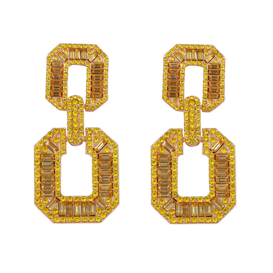 Charming Piece for Any Occasion