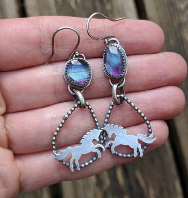 Vintage Handmade Earring