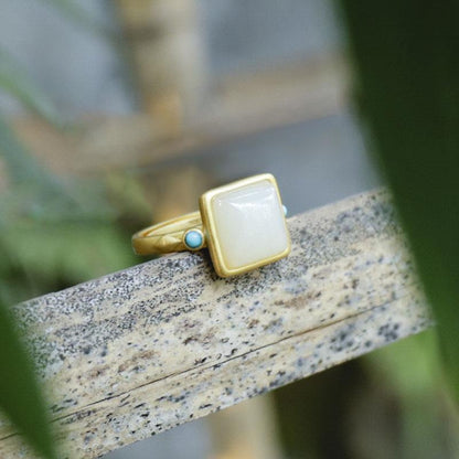 Elegant Gold Ring for Every Occasion
