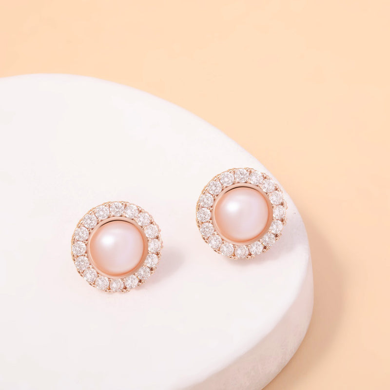 Elegant Pearl Earring for Every Occasion