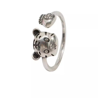 Classic Ring with Timeless Appeal